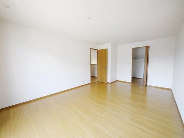 蓮見貸家10号棟の物件内観写真